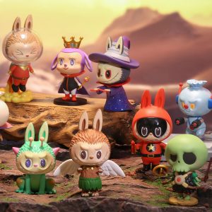 Labubu Professor Figurine – Space Adventure Serie