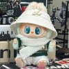 Labubu Winter White – Urban Stijl met Elegantie