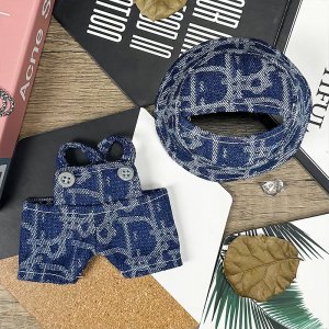 Graphic Denim Set voor Labubu – Gedurfd Blauw met Urban Stijl