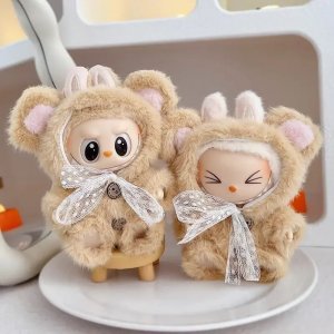 Kleding voor Pluche Pop 17 cm – Kawaii Set met Jas en Beertjeskap